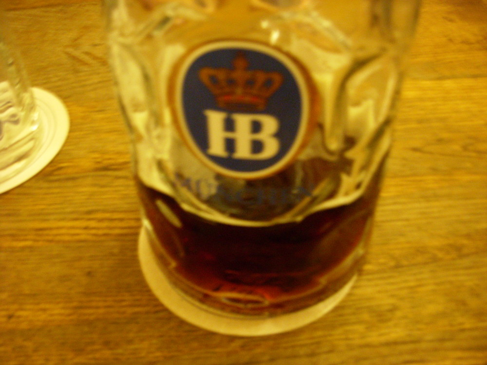  Great Beer from Hofbräuhaus. The Staatliches Hofbräuhaus in München is a brewery in Munich, Germany, owned by the Bavarian state government. The brewery owns the Hofbräuhaus am Platzl, the Hofbräukeller and the second largest tent at the Oktoberfest (Hofbräu-Festzelt). Its own brew is the only beer served.